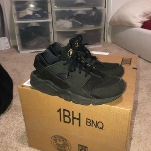 Nike Huaraches Black Size 11 Mens